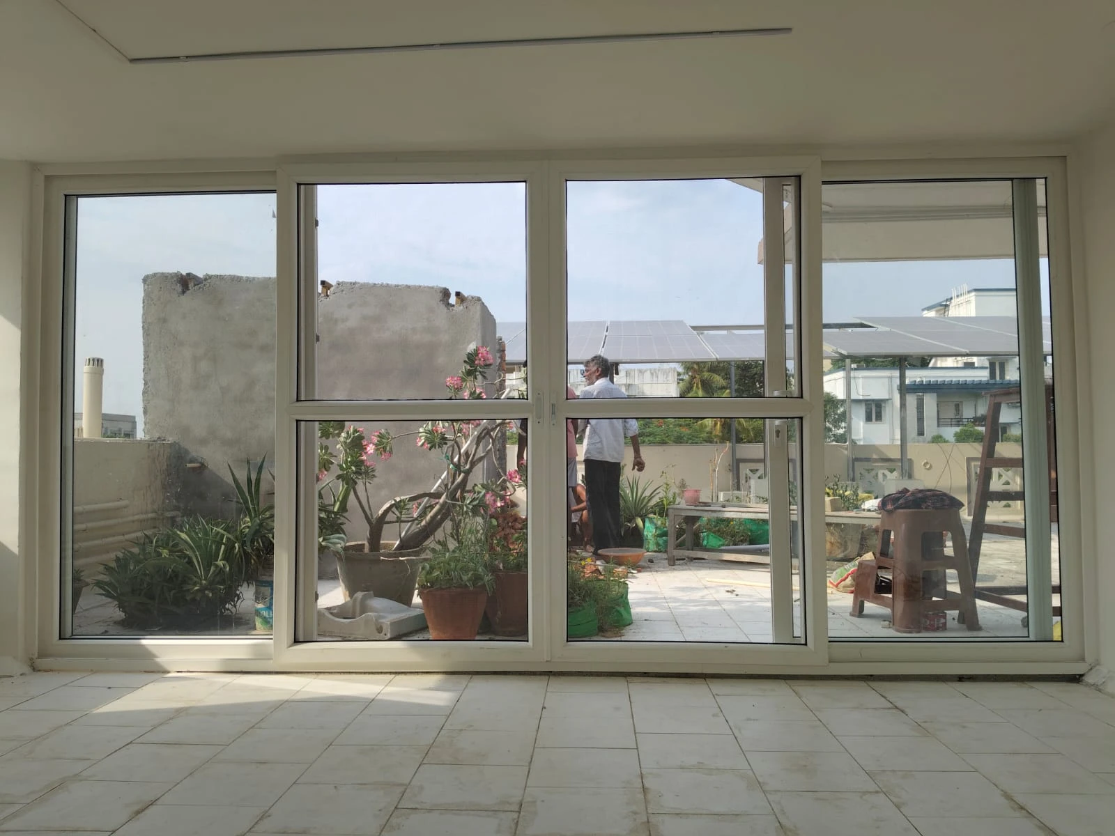 Sliding Door